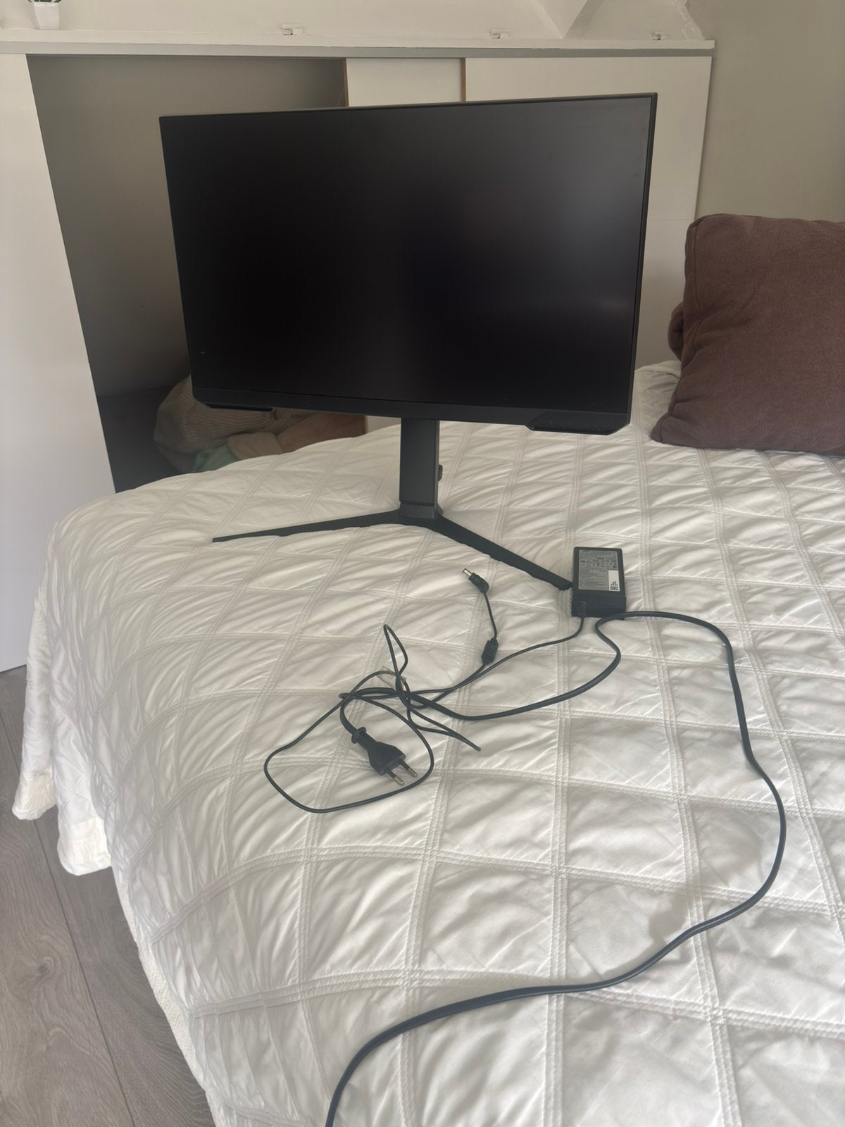 Monitor samsung 144hz, Ophalen, Zo goed als nieuw, Full HD, 101 t/m 150 Hz