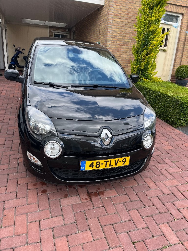 Renault Twingo 1.2 16V Zwart Dynamique 56000 km Als Nieuw!!, Auto's, Renault, Voorwielaandrijving, 839 kg, 74 pk, Zwart