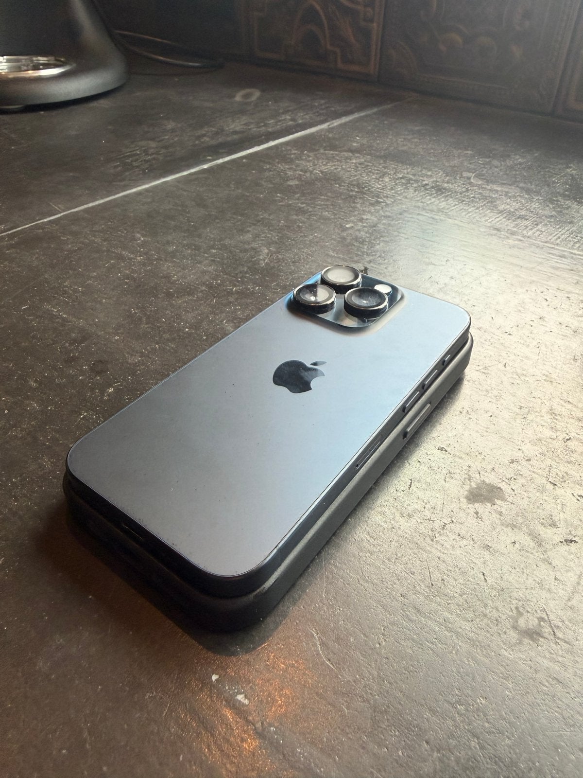 iPhone 15 Pro  256GB Zwart - Batterij 87%, Telecommunicatie, Mobiele telefoons | Apple iPhone, 256 GB, Blauw, IPhone 15 Pro Max