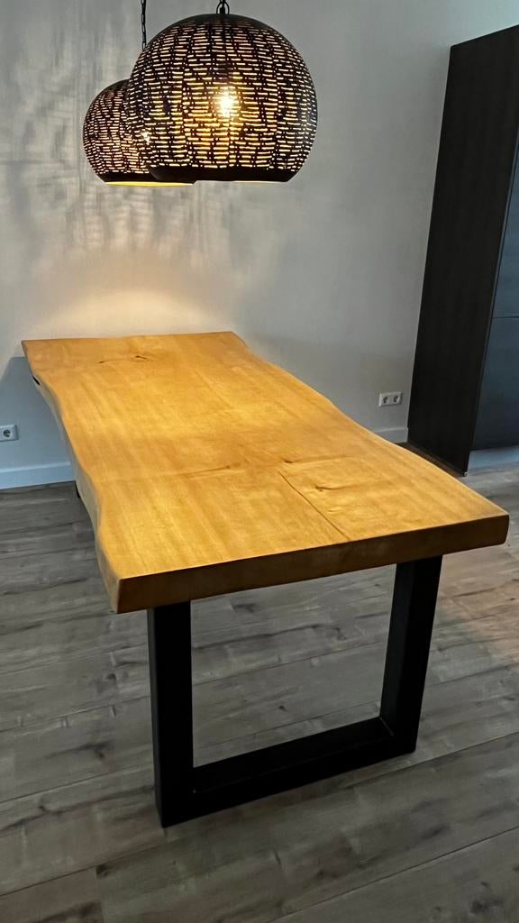 Boomstamtafel van 220 cm, Huis en Inrichting, Tafels | Eettafels, 200 cm of meer, 50 tot 100 cm, Zo goed als nieuw, Vijf personen of meer