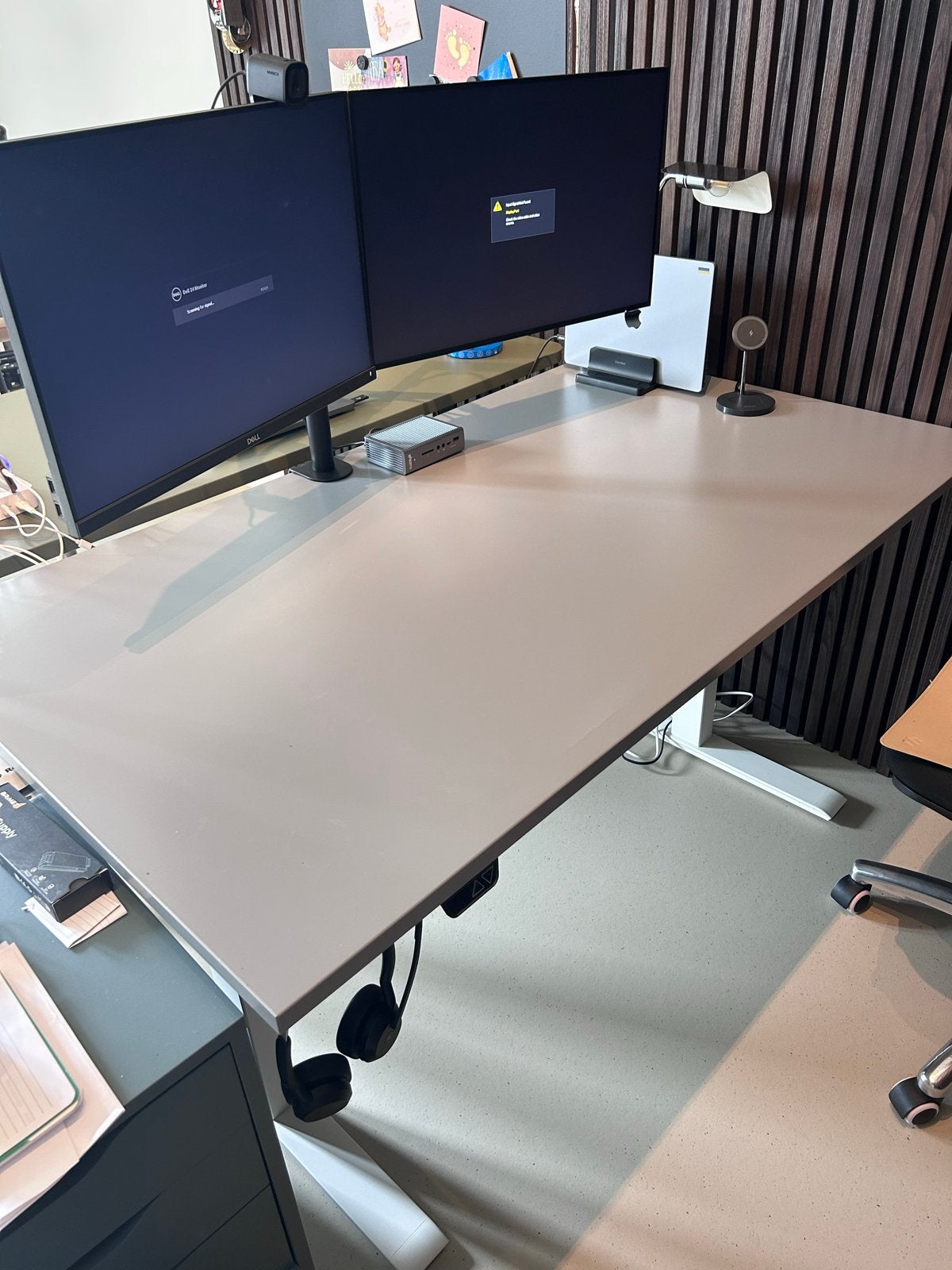 IKEA Rodulf zit-sta bureau 140x80 - Goede staat, Huis en Inrichting, Bureaus, Ophalen, Zit-sta bureau, Elektrisch, Gebruikt