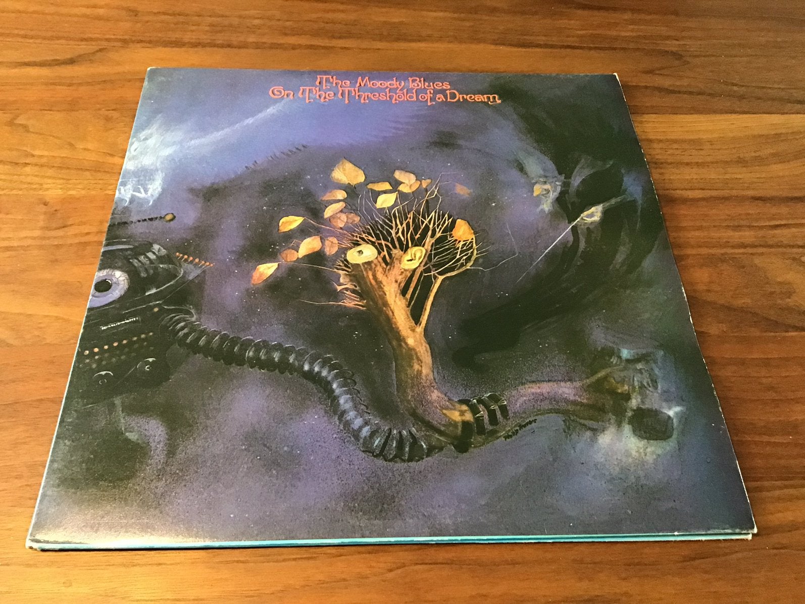LP, THE MOODY BLUES, ON THE THRESHOLD OF A DREAM, 7-35., Ophalen of Verzenden, Zo goed als nieuw, LP