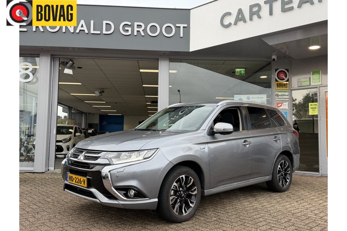 Mitsubishi Outlander 2.0 PHEV Instyle+, Auto's, 1998 cc, Euro 6, 4 cilinders, 1820 kg