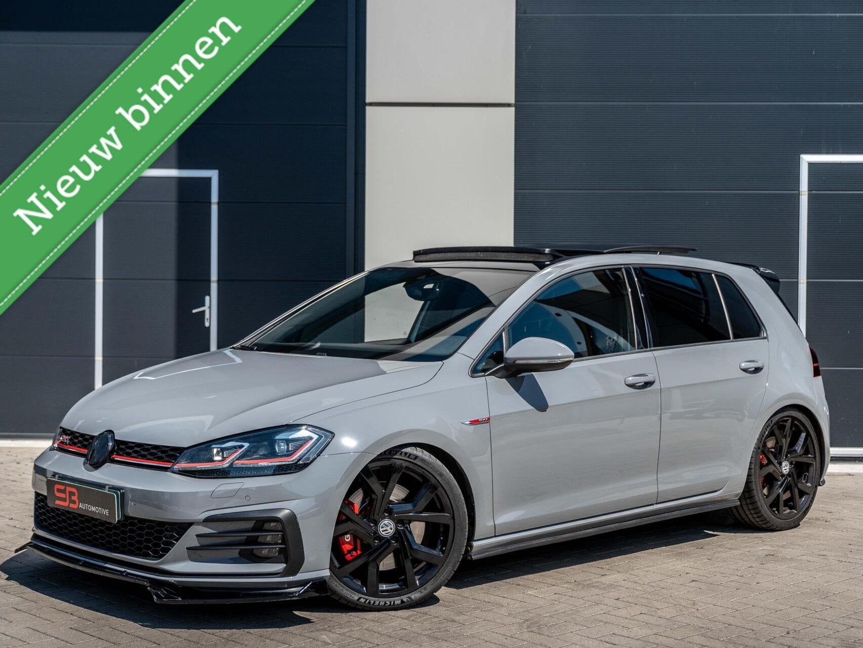 Volkswagen Golf 2.0 TSI GTI Performance Virtual|Pano|BOMVOL!, Stof, 1984 cc, 1337 kg, 245 pk