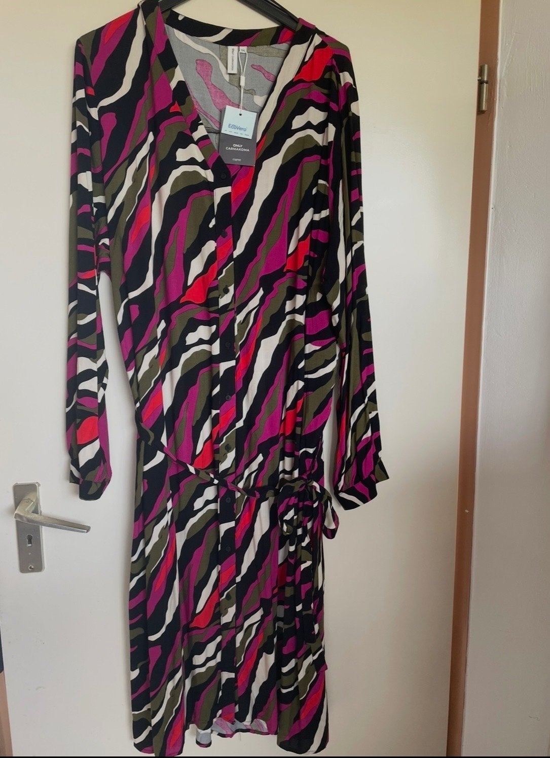 ONLY Carmakoma Jurk Maat 54 - Nieuw met kaartjes, Ophalen of Verzenden, Nieuw, Meerkleurig, Jurk