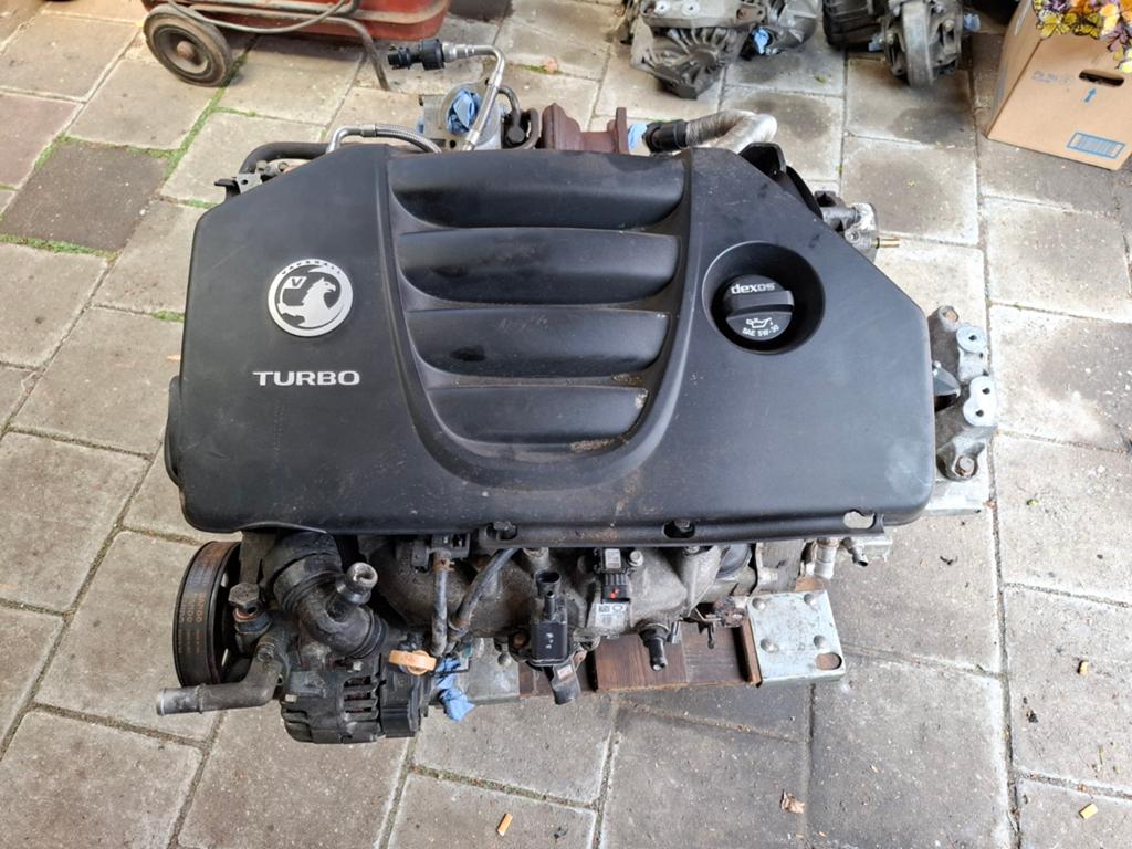 Opel astra j opc A20NFT motor, f40 versn bak, z.g.a.n turbo., Auto-onderdelen, Motor en Toebehoren, Opel, Ophalen of Verzenden
