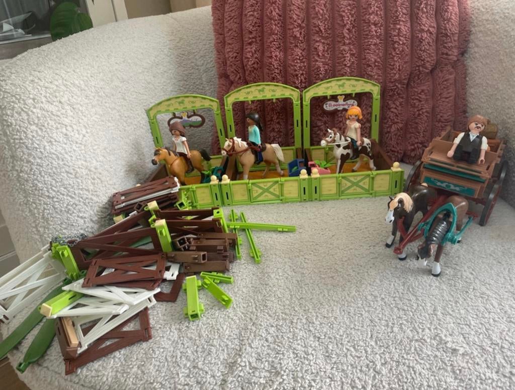grote playmobil set spirit riding free, Ophalen of Verzenden, Zo goed als nieuw, Complete set