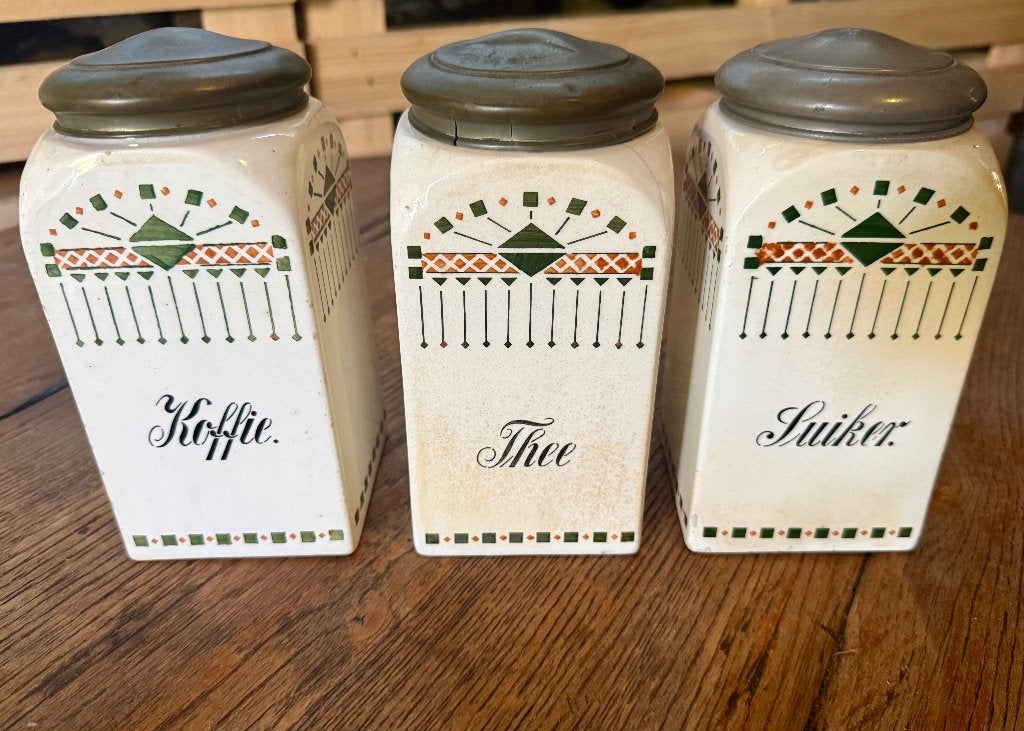Antieke voorraad potten thee koffie suiker. Porselein en tin, Ophalen
