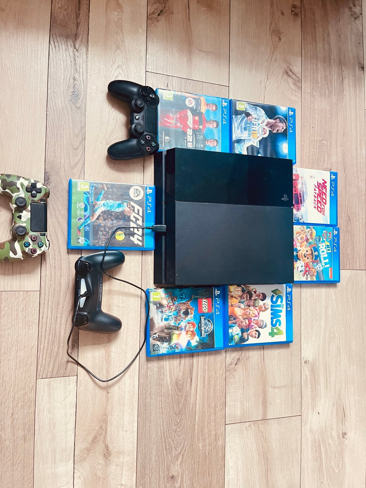 PS4 met 7 diverse spellen, 3 controllers en headset, Gebruikt, Overige genres, Eén computer, Ophalen of Verzenden