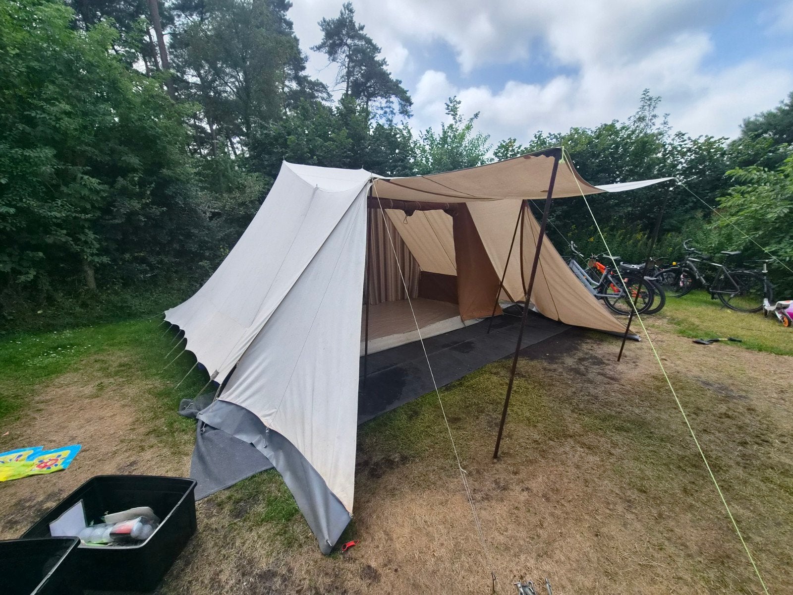 De Waard Vergrote Zilvermeeuw - Ruime en Robuuste Tent, Ophalen, Gebruikt, Tot en met 6