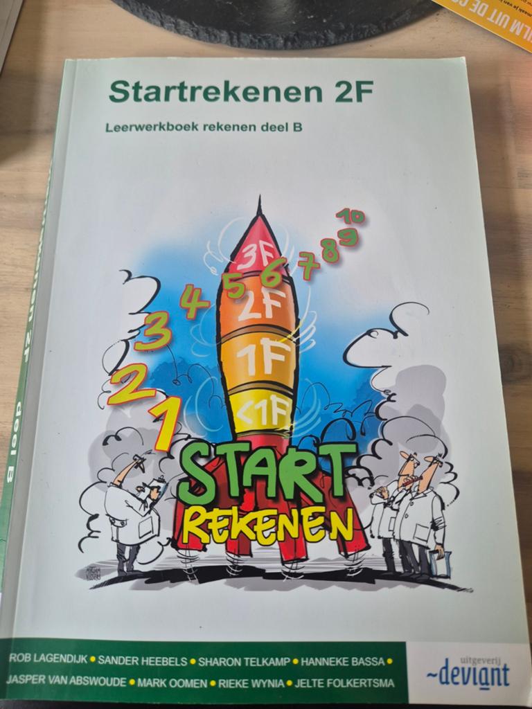 Leerwerkboek A + B, Boeken, Schoolboeken, Ophalen of Verzenden, Zo goed als nieuw, Overige niveaus, Nederlands