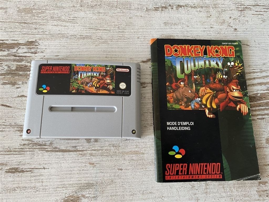 super nintendo donkey kong country [1400]