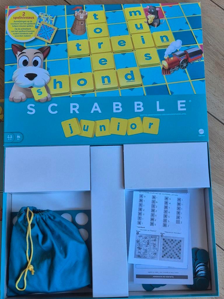 Scrabble Junior - Leerzaam en leuk!, Ophalen, Meer dan 50 stukjes, Zo goed als nieuw, 4 tot 6 jaar
