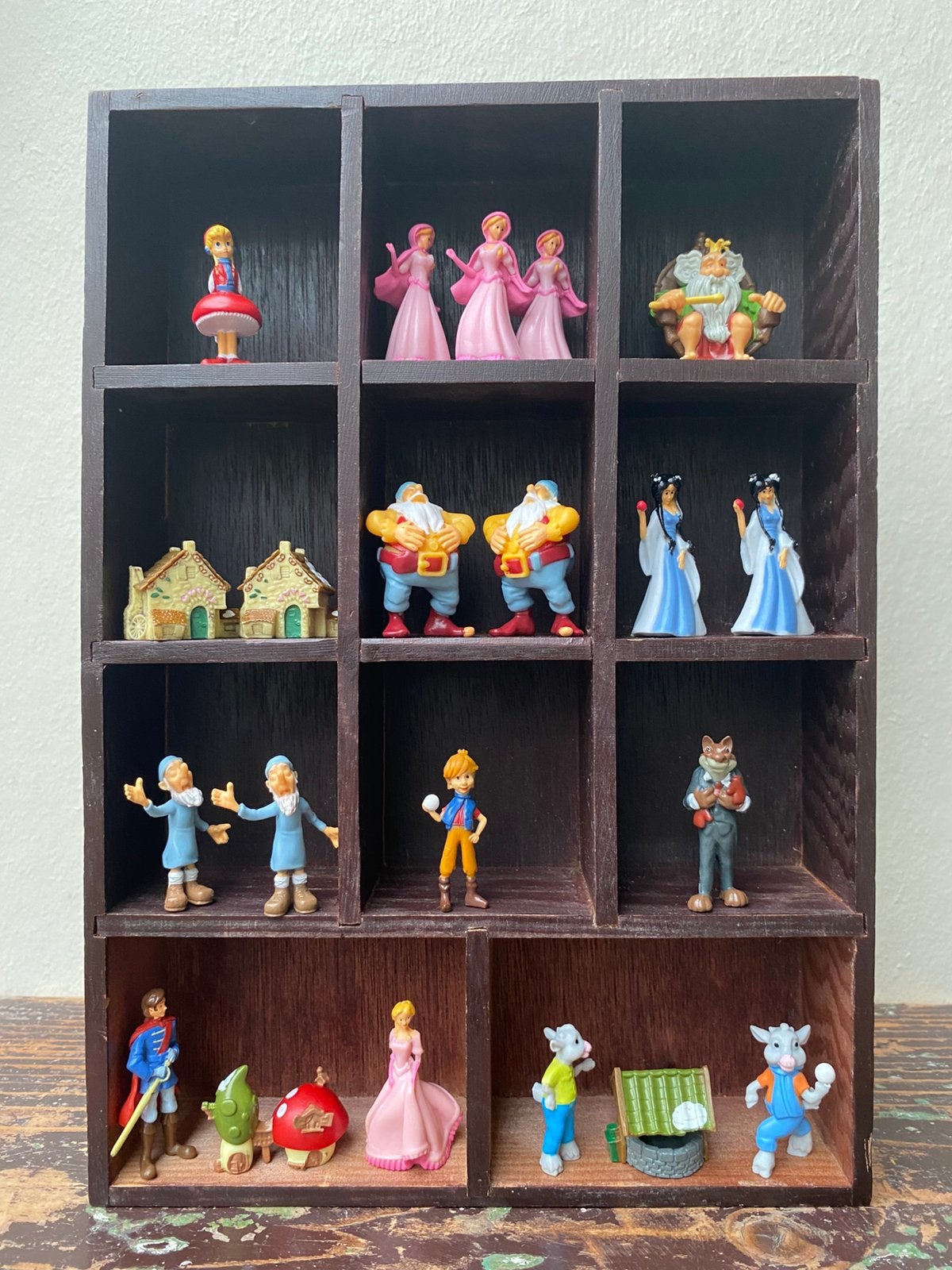 Efteling - Sprookjesboom Figuurtjes!, Ophalen of Verzenden, Zo goed als nieuw, Beeldje of Poppetje