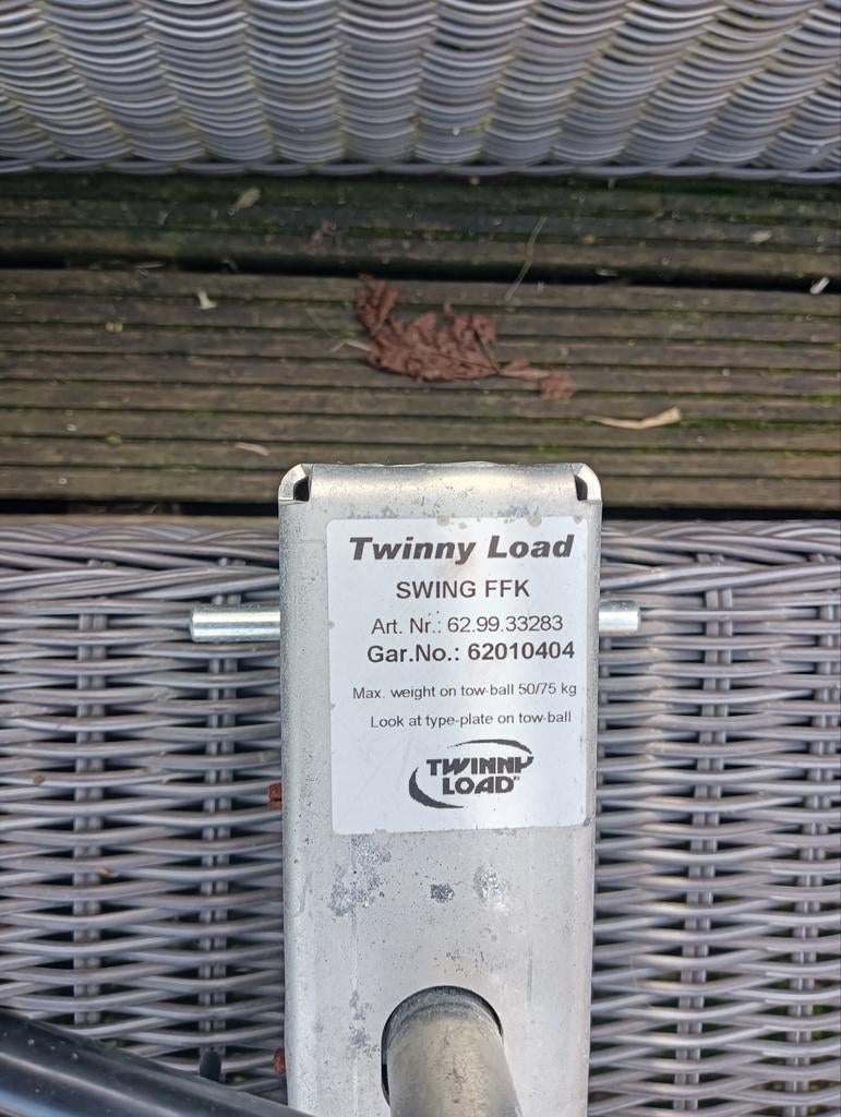 fietsendrager Twinny load swing ffk kantelbaar, Ophalen, Zo goed als nieuw, 2 fietsen, Trekhaakdrager