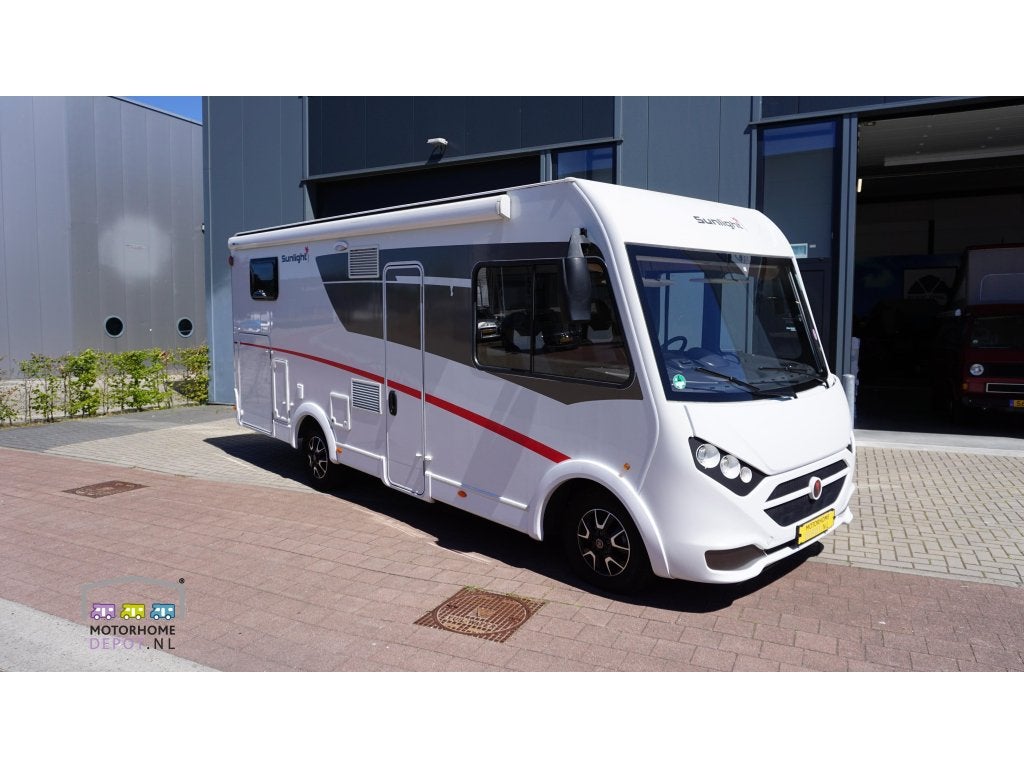 Sunlight I67S Automaat / lengte bedden / goed onderhouden, Standaard zit, Sunlight, Ringverwarming, Fiat