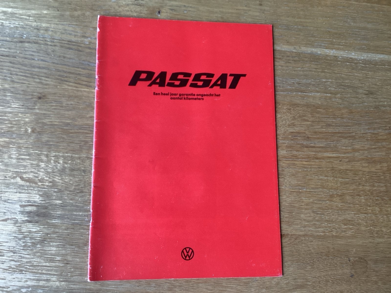 Volkswagen Passat brochure uit 1976-1, Ophalen of Verzenden, Gelezen, Volkswagen