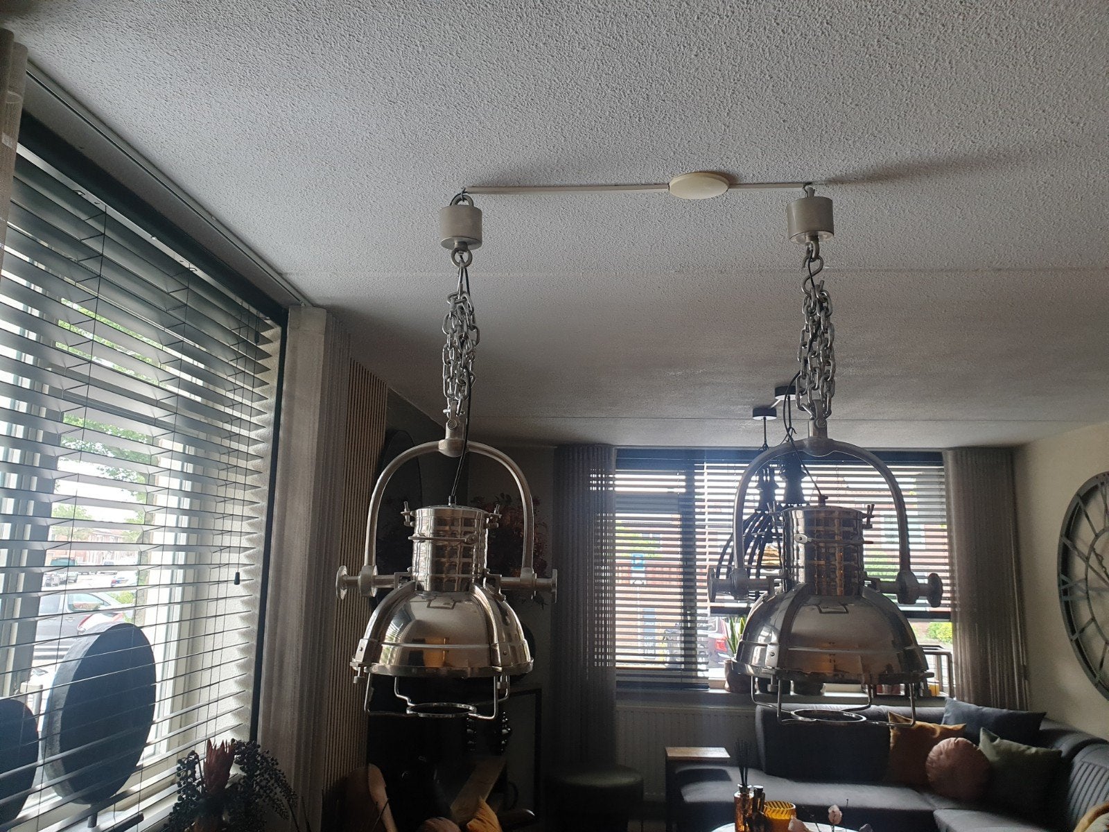 Metalen hanglampen 2 stuks, Huis en Inrichting, Lampen | Hanglampen, Ophalen, Zo goed als nieuw, Minder dan 50 cm