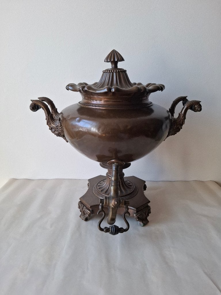 Antieke Samovar, Ophalen
