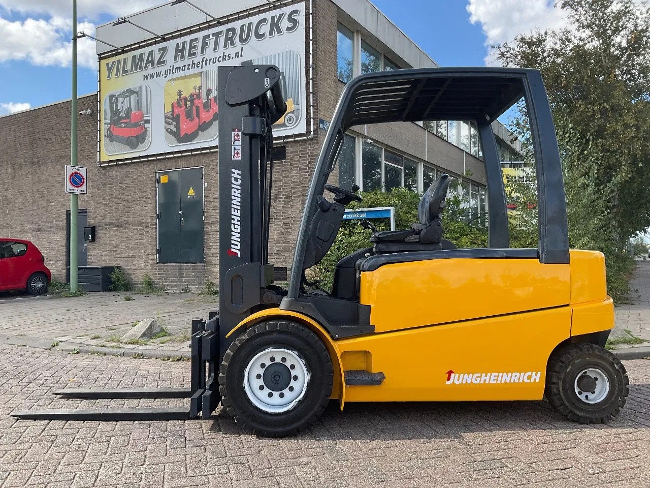 Jungheinrich EFG 550 5000KG 3.00METER HEFTRUCK (bj 2008), Jungheinrich, Heftruck, Meer dan 4000 kg, Marconistraat 2
3133KL  Vlaardingen, NL