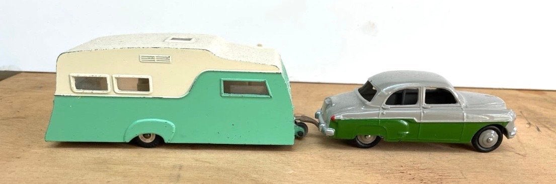 Dinky Toys Vauxhall Cresta met caravan (vintage), Ophalen of Verzenden