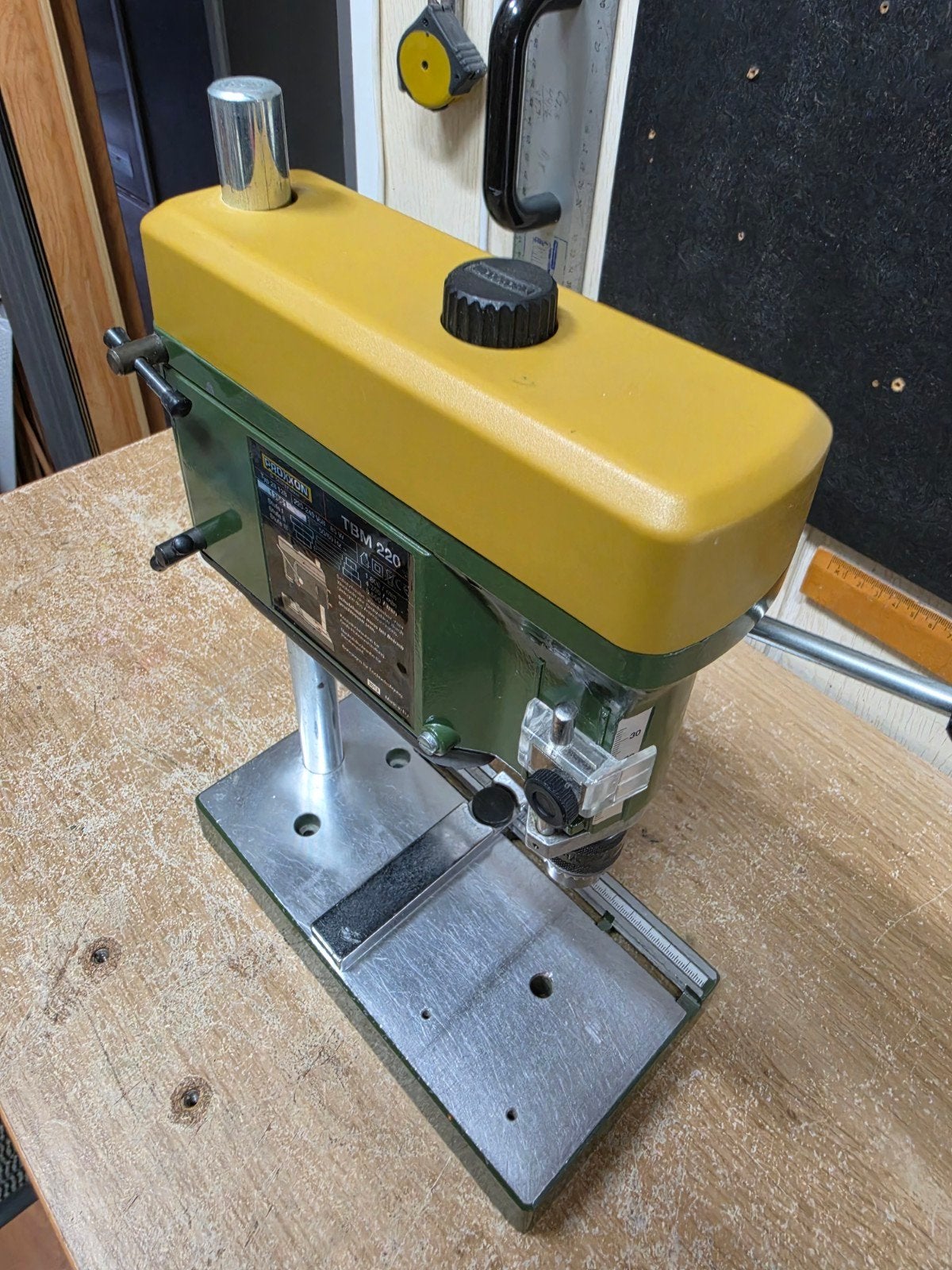 Proxxon TBM 220 Tafelboormachine met accessoires, Ophalen, Variabele snelheid, Zo goed als nieuw, Minder dan 400 watt