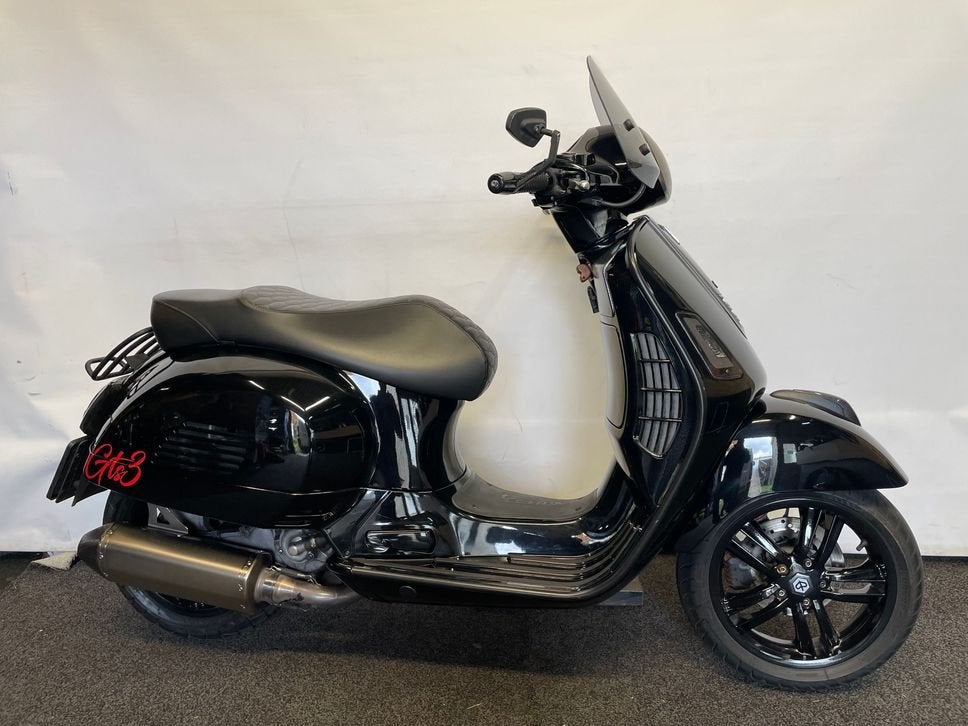 VESPA GTS 300 ABS (bj 2015), Scooter, Bedrijf, Onbekend, Onbekend