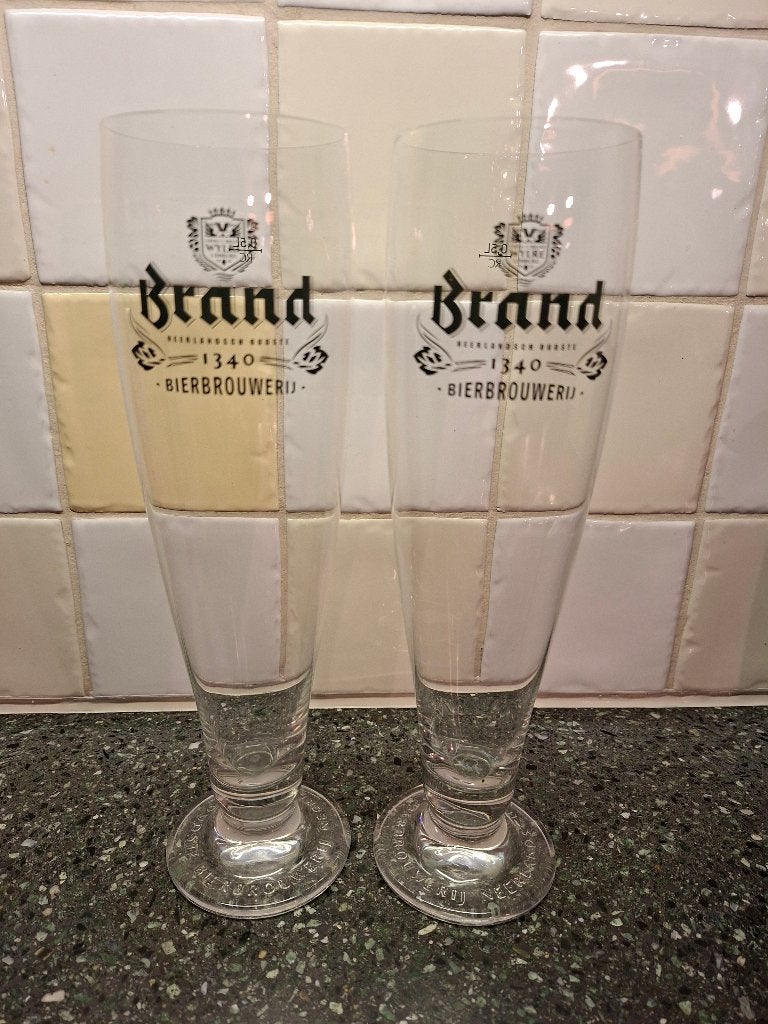 Brand bierglazen 0,5 ltr. 2 stuks, Verzamelen, Ophalen of Verzenden, Zo goed als nieuw, Glas of Glazen, Brand