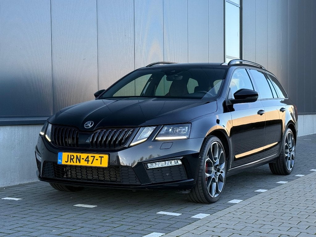 Skoda Octavia 2.0 TSI 245pk Dsg-7 2017 Camera - ACC - 19'', Auto's, 4 cilinders, 1984 cc, Zwart, 245 pk