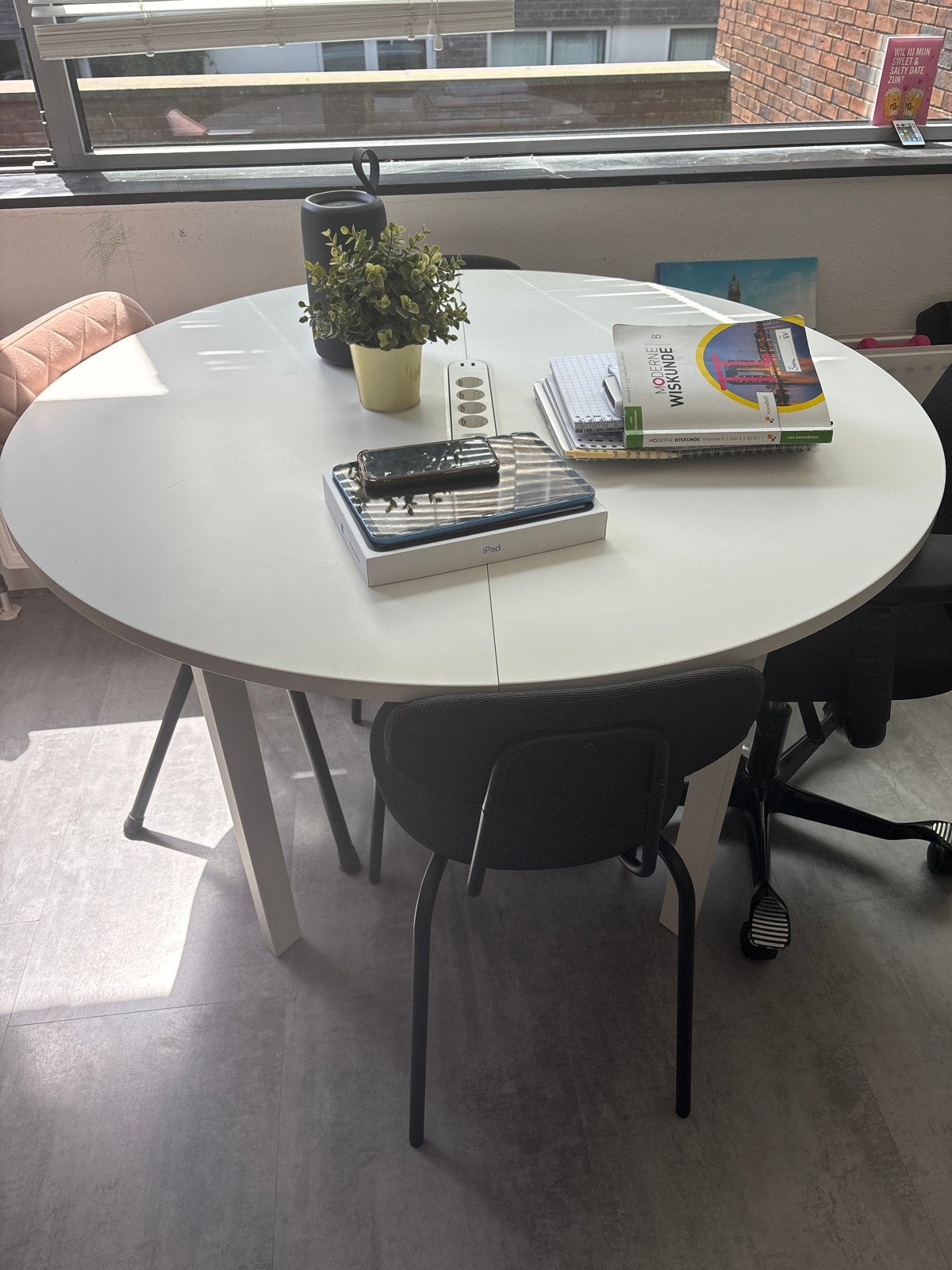 IKEA MITTZON Ronde Vergadertafel - Modern  en Functioneel, Overige materialen, 100 tot 150 cm, Rond, Ophalen of Verzenden