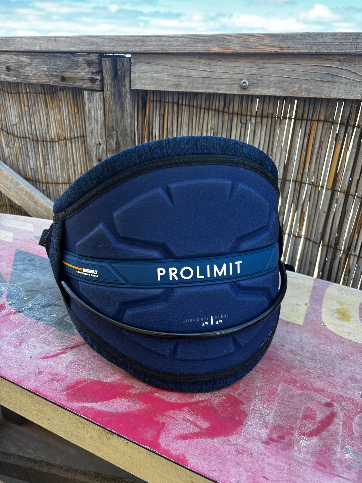 Prolimit Assault Trapeze - maat M, Watersport en Boten, Kitesurfen, Gebruikt, Trapeze, Geen board, Ophalen of Verzenden
