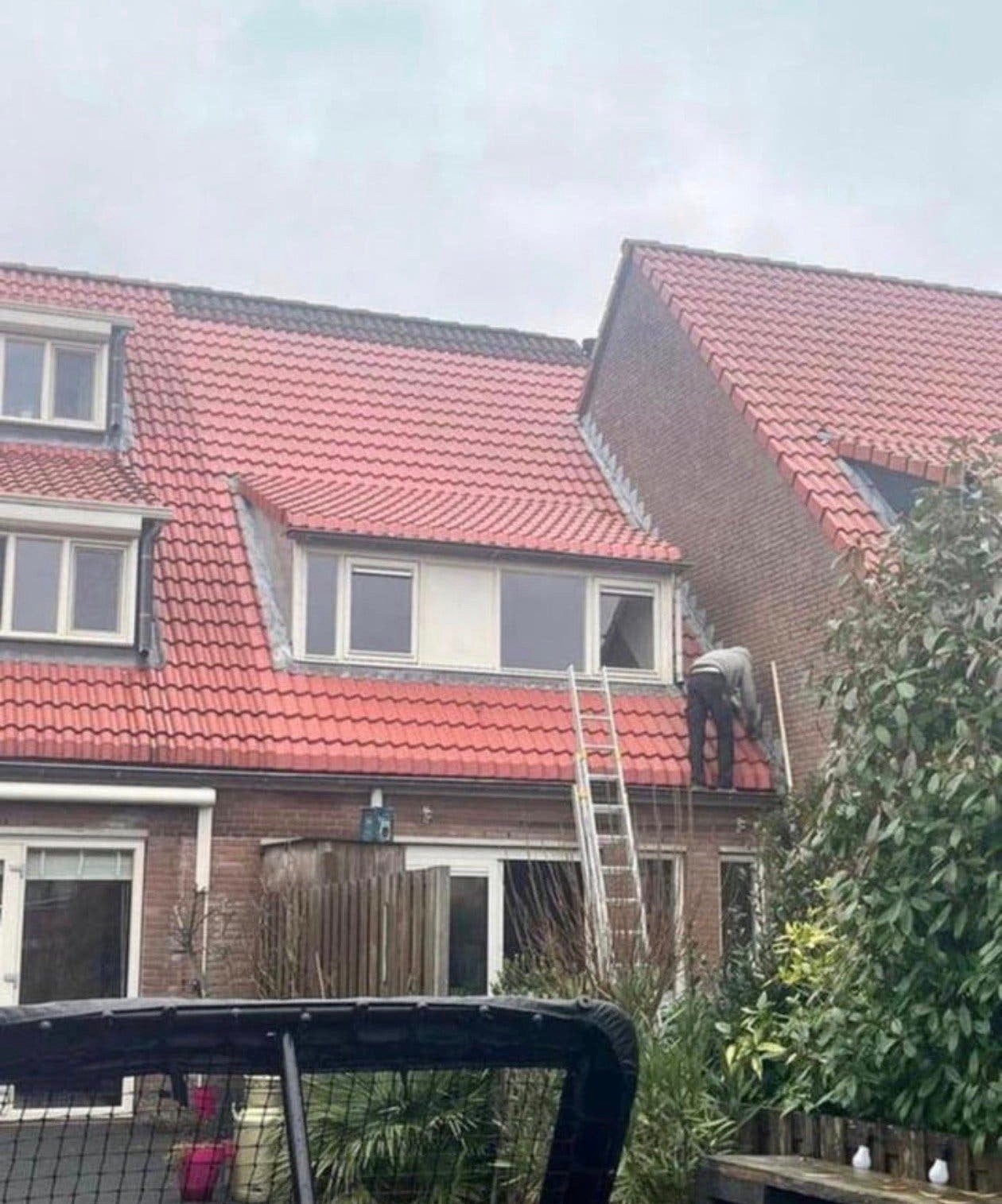 Ervaren dakdekkers voor uw bitumen of pannendak, Ophalen, Overige materialen, Zwart, Nieuw