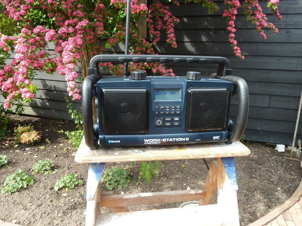 Bouwradio, Ophalen, Zo goed als nieuw