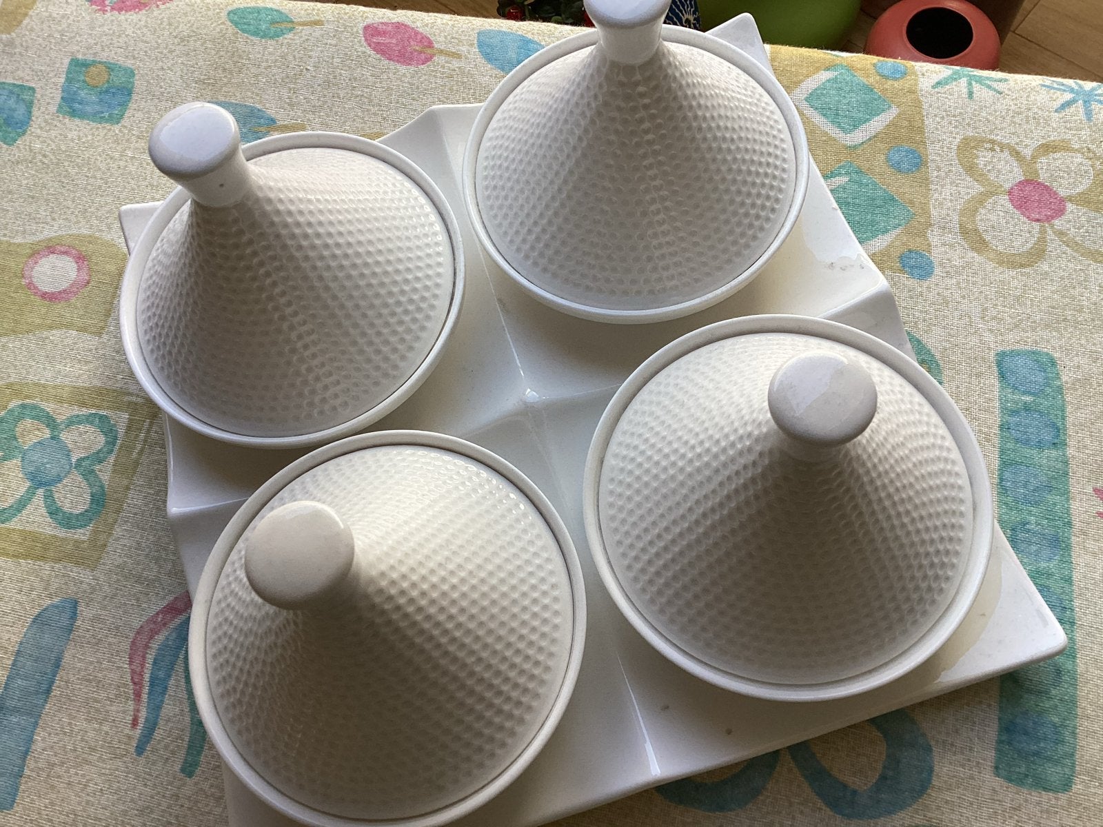 Mini tajines op schaal voor snacks, Overige typen, Ophalen of Verzenden, Zo goed als nieuw, Steen/keramiek
