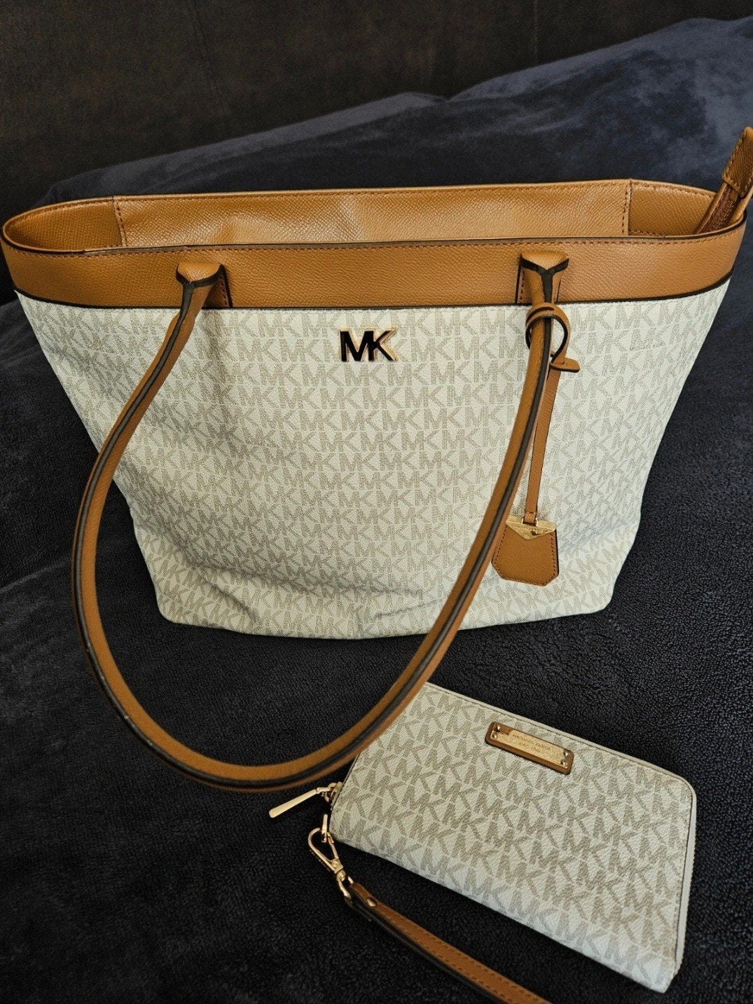 Michael Kors tas en portemonnee, Ophalen of Verzenden, Zo goed als nieuw, Beige, Handtas