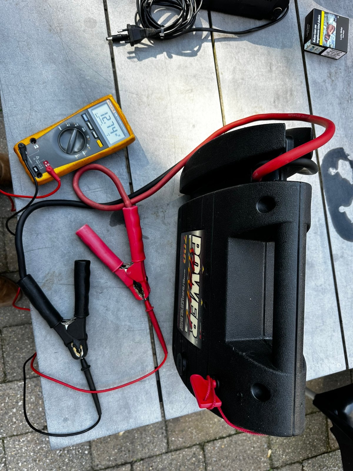 Power Start 700 professionele 12V startbooster / accubooster