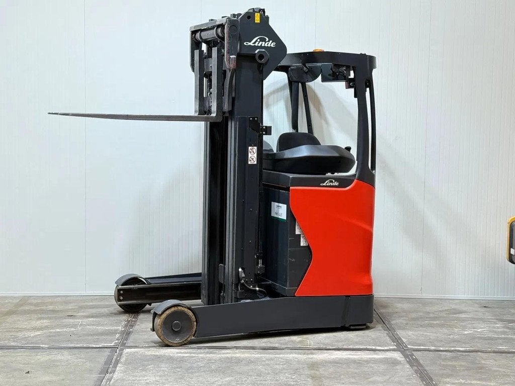 Linde R16 truck triplex Freelift sideshift weegsysteem camer