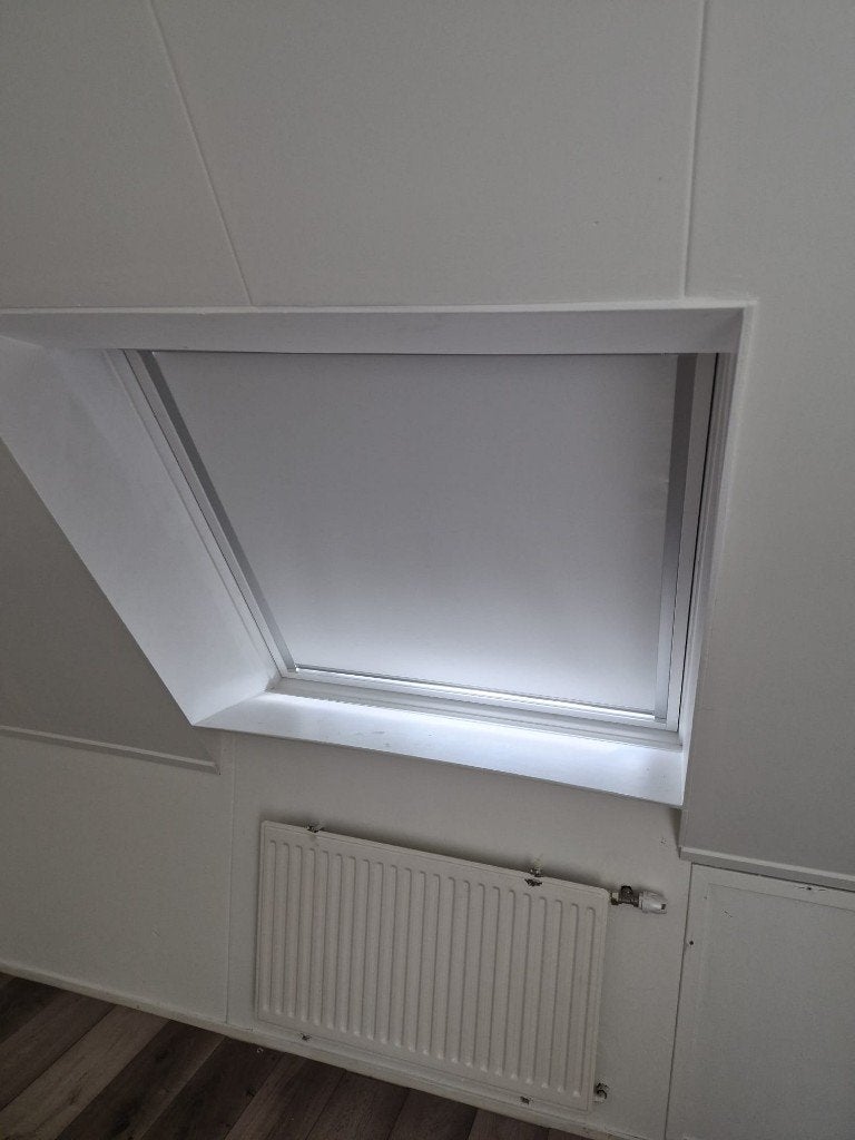 Velux rolgordijn GGL UK08 - Grijs, Ophalen, Gebruikt, Overige merken, Verduisterend