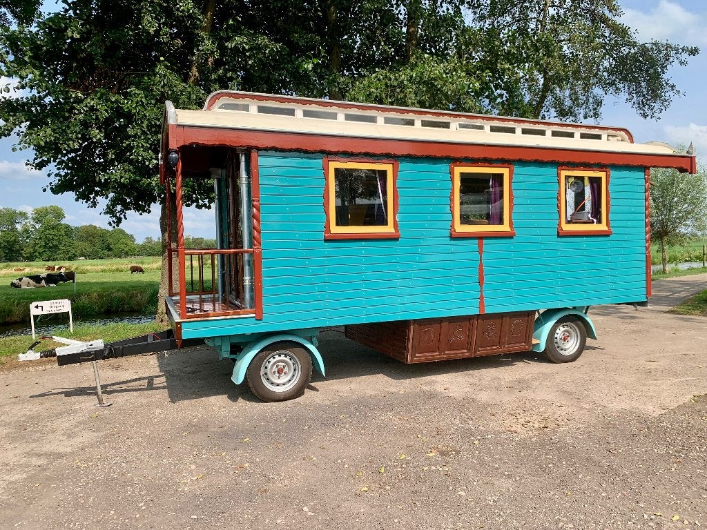 Unieke woonwagen te koop, Tot en met 2