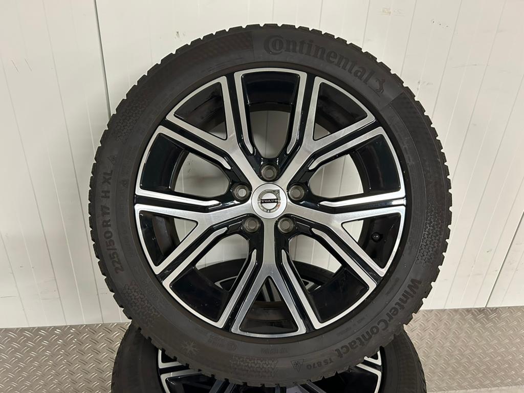 Volvo V40 S40 V60 S60 17 inch Continental winter 2023 ZGAN, Ophalen, Gebruikt, Banden en Velgen, 17 inch