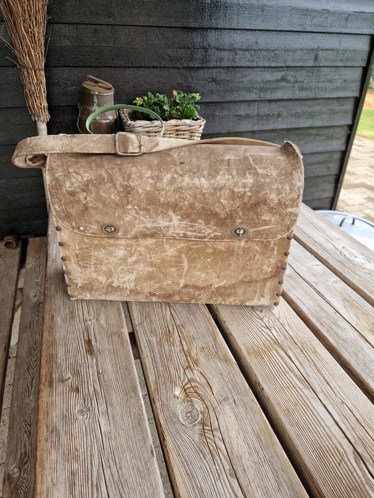 Vintage Leren Schoudertas / Aktetas - Uniek & Robuust, Ophalen of Verzenden, Dames, Onbekend
