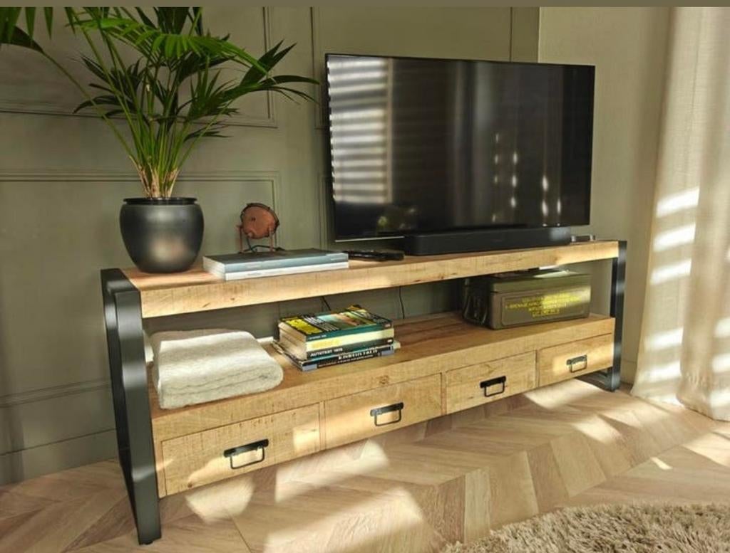 Massief houten mango TV meubel, Huis en Inrichting, Kasten | Televisiemeubels, Ophalen, Zo goed als nieuw, 25 tot 50 cm, Minder dan 100 cm