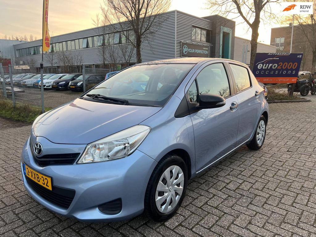 Toyota Yaris 1.0 VVT-i Comfort - AIRCO - KEURIGE STAAT - NAP, Euro 5, Stof, Gebruikt, Bedrijf