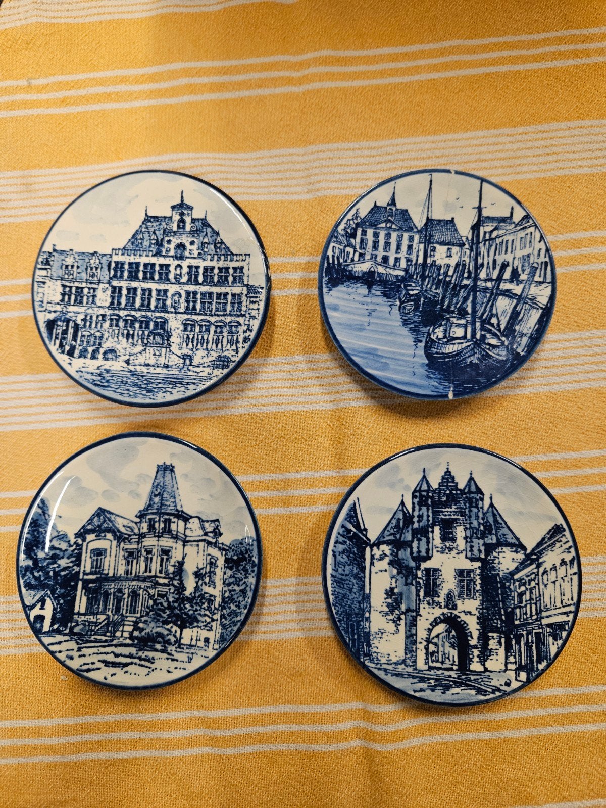 Set 4 Delfts blauwe wandborden Bergen op Zoom, Antiek en Kunst, Ophalen of Verzenden