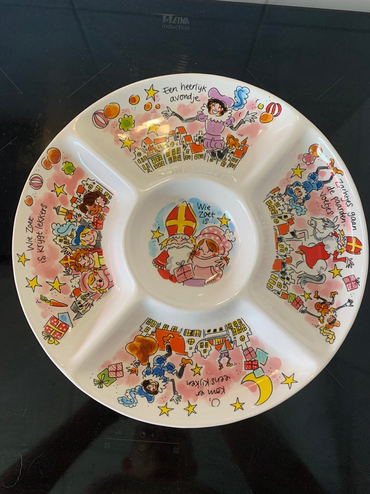Blond sinterklaas  schaal, Huis en Inrichting, Keuken | Servies, Ophalen, Zo goed als nieuw, Aardewerk, Schaal of Schalen