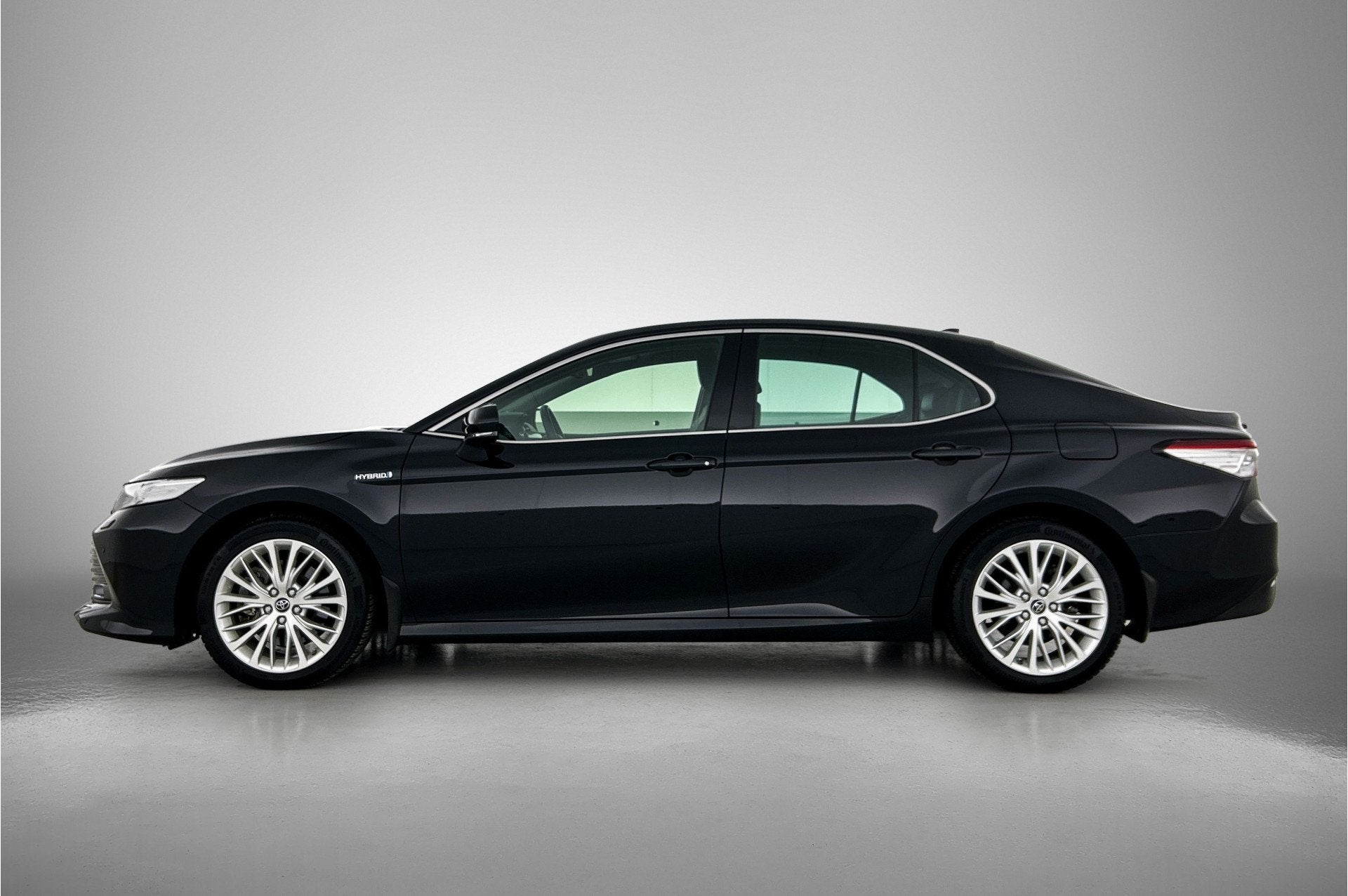 Toyota Camry 2.5 Hybrid Premium | Navigatie | Airco | Stoelv, Auto's, Gebruikt, 4 cilinders, Bedrijf, Te koop