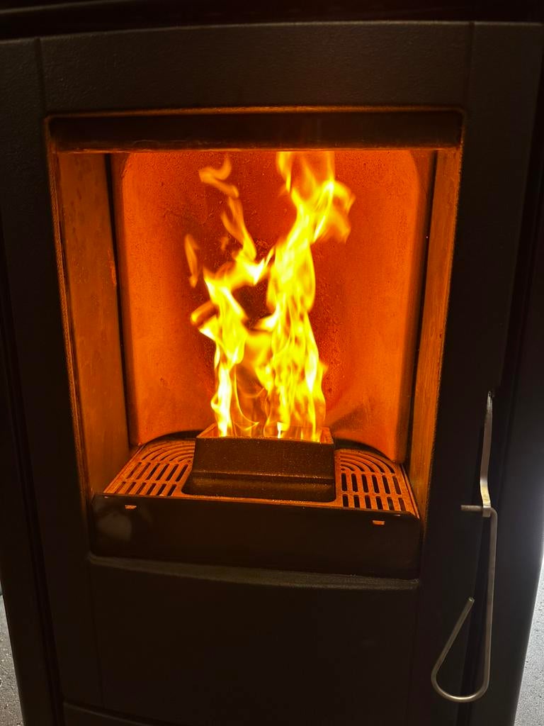 Pelletkachel van het topmerk MCZ, Huis en Inrichting, Ophalen, Zo goed als nieuw, Overige brandstoffen, Pelletkachel
