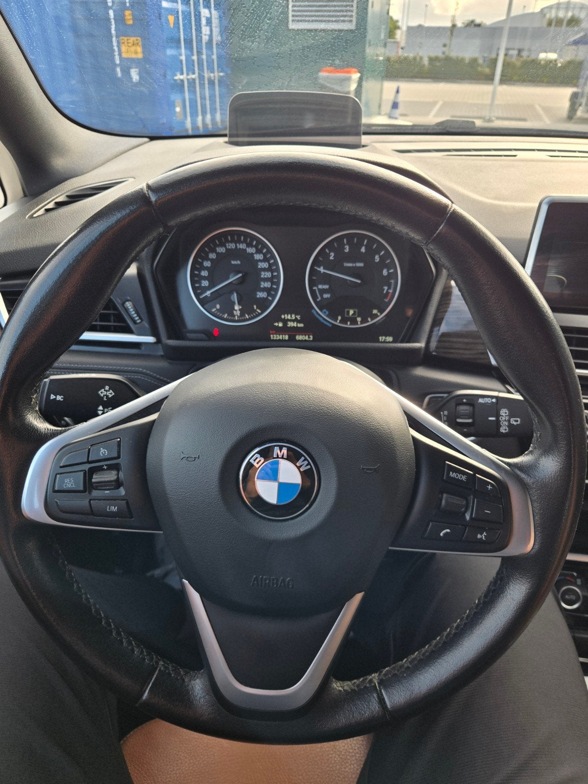 Foto 11 van BMW 218i Active Tourer Luxury | Automaat | 133.500 km NAP