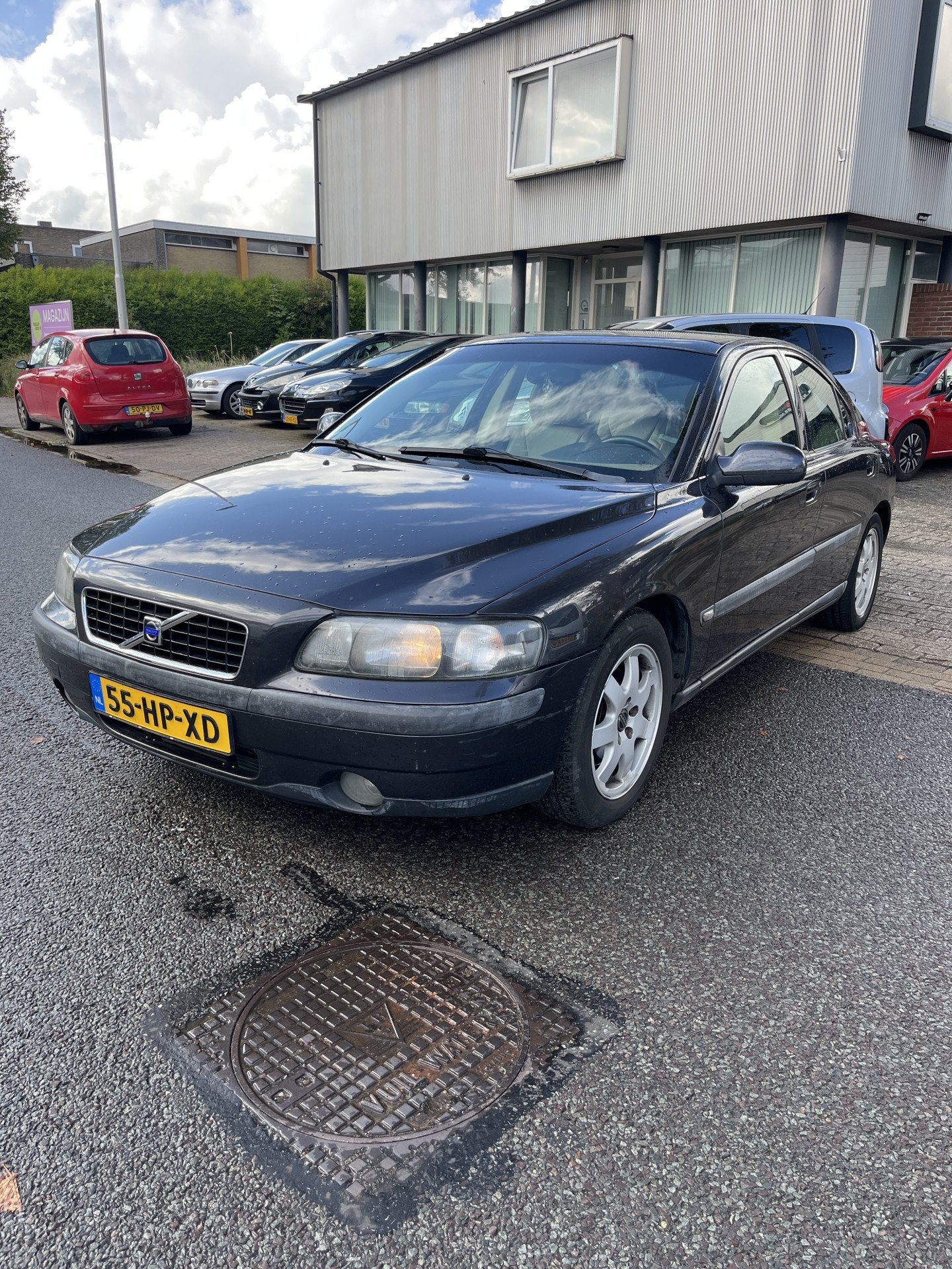 Volvo S60 2.4 Edition Automaat Nette auto met een Apk T/m 03, Gebruikt, S60, Bedrijf, 2435 cc