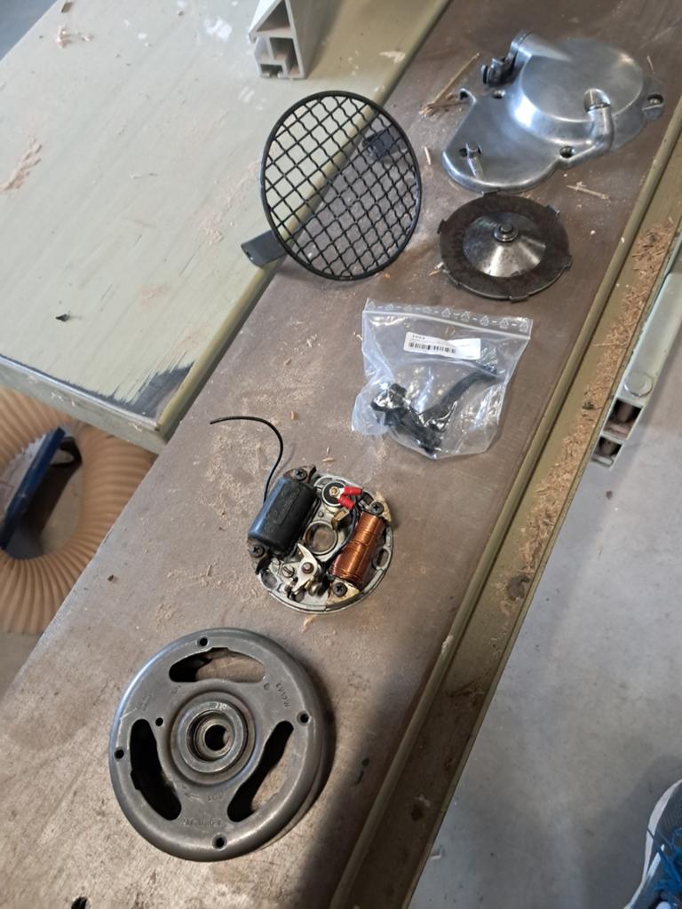 Te koop paar puch maxi onderdelen nieuw en gebruikt, Ophalen of Verzenden, Nieuw, Koplamp